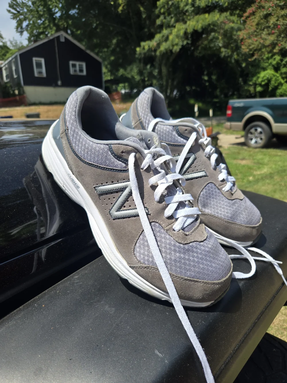 New Balance Men’s Grey Athletic Walking Shoes